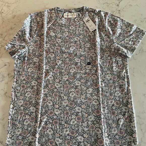 Abercrombie & Fitch A&F Soft Tee Floral T Shirt - size XL Brand new - NWT - Picture 2 of 7